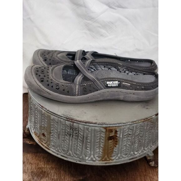 Muk Luk Erin Walking Flats Size 8.5 HEAL STRAP REMOVED! - Picture 5 of 6